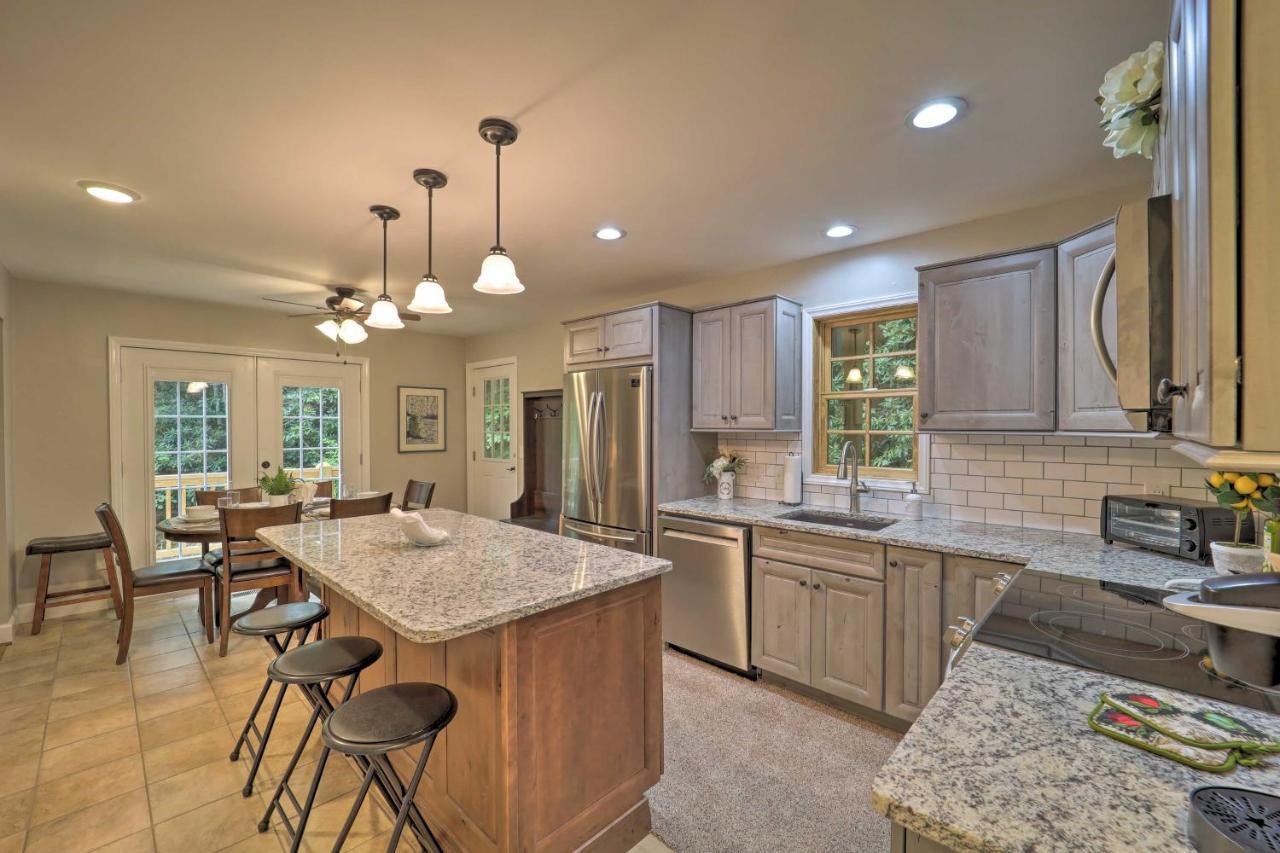 Newland Mountain Cabin Golf And Resort Amenities! 외부 사진